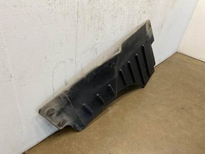 Used Caterpillar CT660 RH Hood Inner Fender