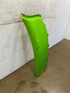 Used Freightliner Cascadia 113 LH Front Fender