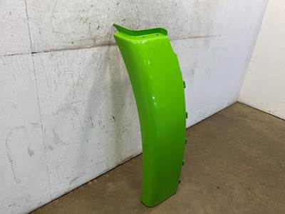 Used Freightliner Cascadia 113 LH Fender Extension