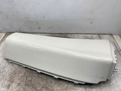 Used Freightliner Cascadia 125 LH Fender Extension