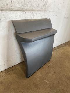 Used Freightliner Cascadia 126 RH 1/4 Fender