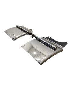 Used Freightliner Cascadia 126 SET, 1/4 Fender