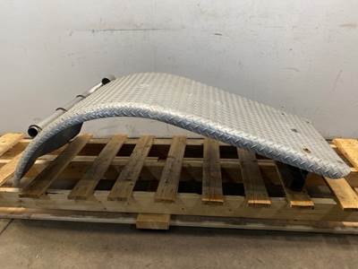 Used Freightliner 122SD LH 1/2 Fender