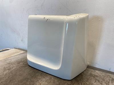 Used International LT625 LH Fender Extension