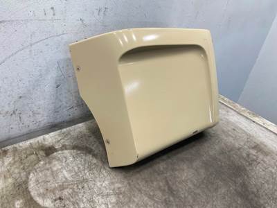 Used International LT625 RH Fender Extension