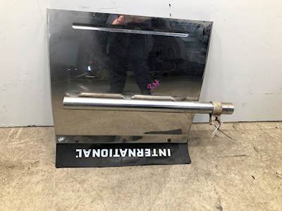 Used International Lonestar LH Quarter Fender