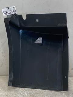 Used International Prostar RH Fender Extension