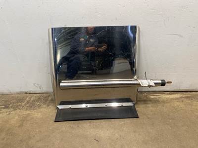 Used Kenworth T660 LH 1/4 Fender