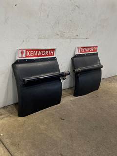Used Kenworth T680 Set, 1/4 Fender