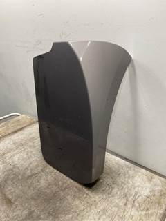 Used Kenworth T880 RH Fender Extension