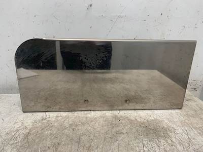 Used Kenworth W900 RH Fender Trim Plate
