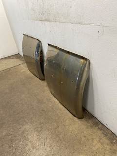 Used Mack CXU SET, 1/4 Fenders