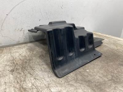 Used Peterbilt 579 RH Inner Fender