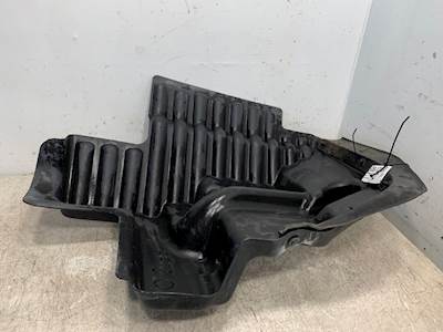 Used Peterbilt 587 RH Inner Fender