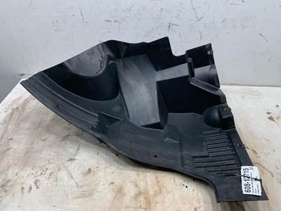 Used Volvo VNL RH Inner Fender