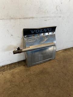 Used Volvo VNM LH 1/4 Fender