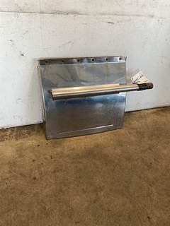 Used Volvo VNM RH 1/4 Fender