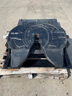 NTO Holland FW35 Fifth Wheel Assembly with Outboard Slider Mount