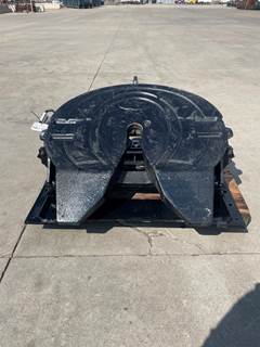 NTO Holland FW35 Fifth Wheel Assembly with Outboard Slider Mount