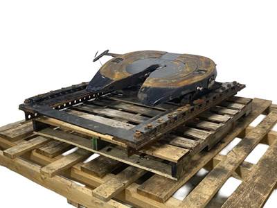 Used Jost JSK37USL Fifth Wheel