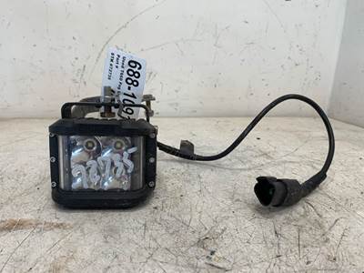 Used Kenworth T660 Fog Light