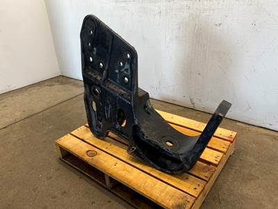 Used Caterpillar CT660 RH Frame Horn