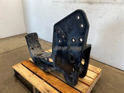 Used Caterpillar CT660 LH Frame Horn