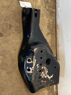 Used Freightliner Cascadia RH Frame Horn