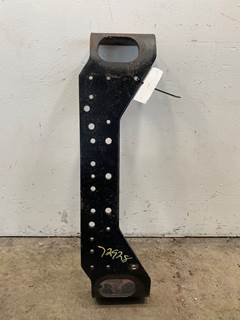 Used International 9200i Center Bumper Bracket