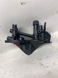 Used Mack MP8 Fuel Filter Base