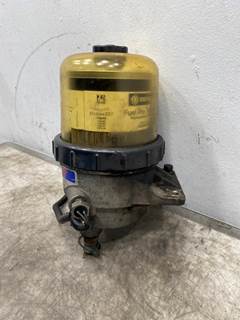 Used Freightliner Cascadia 125 Fuel Filter Assembly