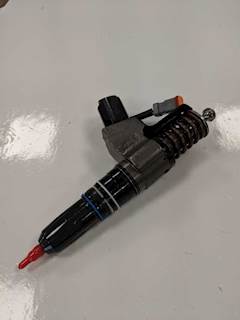 Remanufactured Cummins N14 Fuel Injector