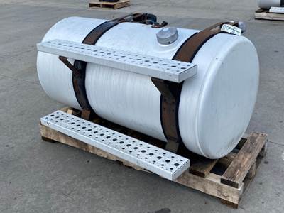 Used Freightliner Cascadia 125 LH Fuel Tank