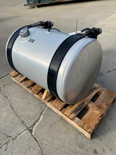 Used Freightliner Cascadia 125 RH Fuel Tank