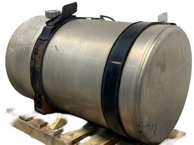 Used Freightliner Cascadia 125 RH Fuel Tank