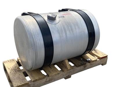 Used Freightliner Cascadia 125 RH Fuel Tank