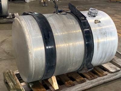 Used Freightliner Cascadia 126 LH Fuel Tank