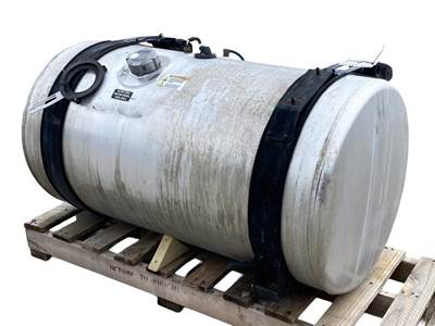 Used Freightliner Cascadia 126 LH Fuel Tank