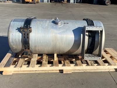 Used Freightliner Cascadia 126 LH Fuel Tank