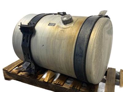 Used Freightliner Cascadia 126 LH Fuel Tank