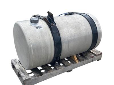 Used Freightliner Cascadia 126 RH Fuel Tank