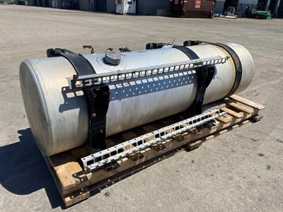 Used Freightliner Cascadia LH Fuel Tank
