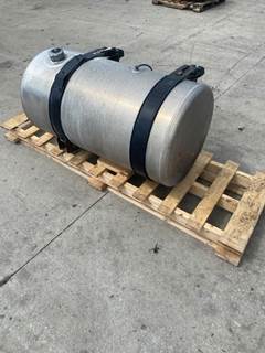 Used Freightliner Cascadia RH Fuel Tank