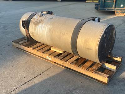 Used Freightliner CST 120 LH Fuel Tank