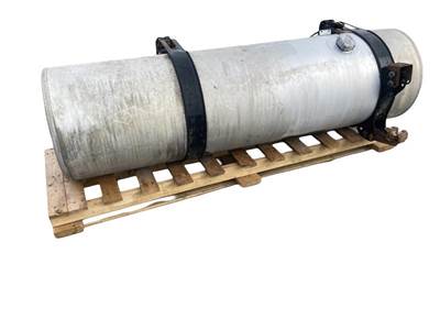 Used Freightliner Columbia RH Fuel Tank