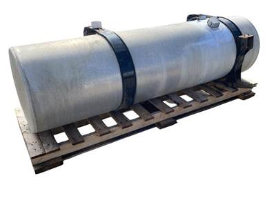 Used Freightliner Columbia RH Fuel Tank