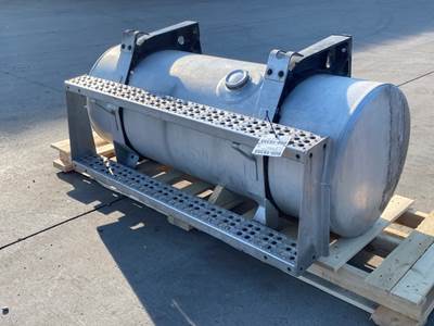 Used Freightliner FLD120 RH Fuel Tank