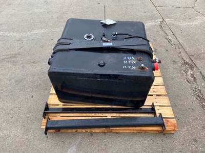 NTO Freightliner MT 55 Fuel Tank