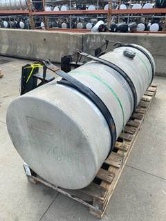 Used International 9200 RH Fuel Tank