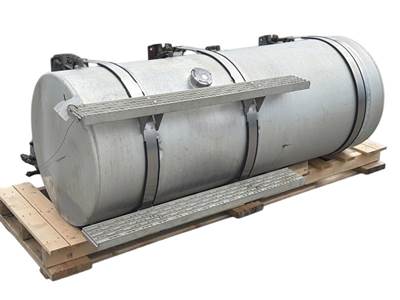 Used International 9200 LH Fuel Tank
